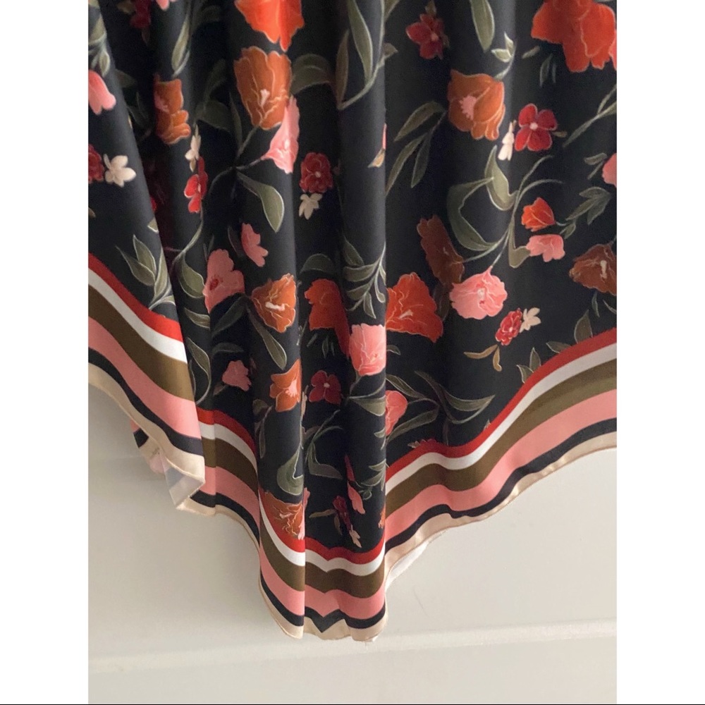 Zara flowy top in size large - Picture 6 of 6